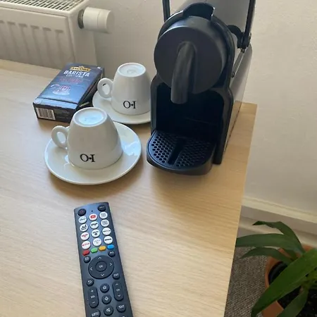Apartman Bluestone - 23qm, Modernes Apartment, 50zoll Tv, Streamer, Kaffee-nespresso, Schwarztee-tee Incl, Kostenfreie Parkplaetze, Blaustein-ulm