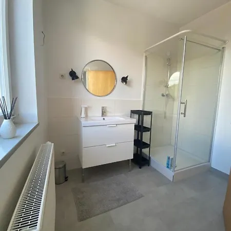 Bluestone - 23qm, Modernes Apartment, 50zoll Tv, Streamer, Kaffee-nespresso, Schwarztee-tee Incl, Kostenfreie Parkplaetze, Blaustein-ulm *