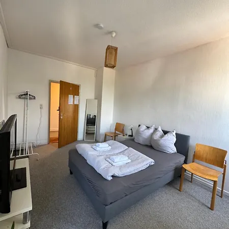 Apartman Bluestone - 23qm, Modernes Apartment, 50zoll Tv, Streamer, Kaffee-nespresso, Schwarztee-tee Incl, Kostenfreie Parkplaetze, Blaustein-ulm *